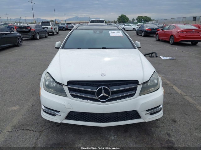 Mercedes-Benz C-Class 2014 WDDGJ4HB3EG282387 Image 13