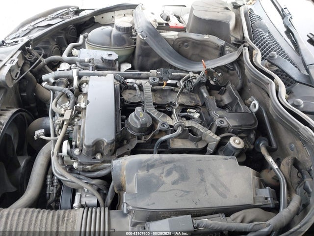 Mercedes-Benz C-Class 2014 WDDGJ4HB3EG282387 Image 20