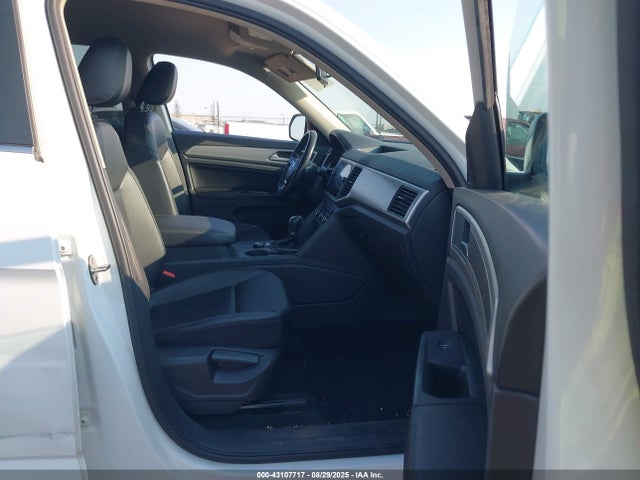 Volkswagen fsi 2018 1V2KR2CAXJC542218 Image 5