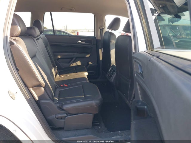 Volkswagen fsi 2018 1V2KR2CAXJC542218 Image 8
