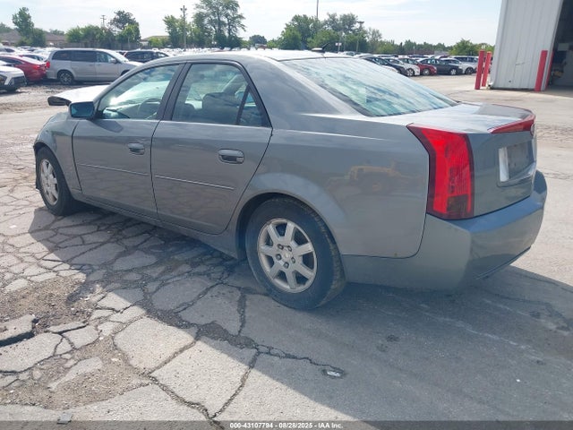 2005 CADILLAC CTS 1G6DP567950191281 Photo 2