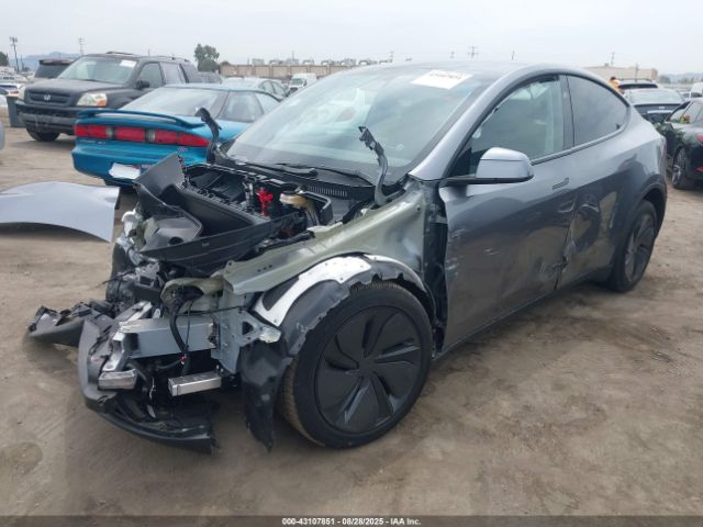 2026 TESLA MODEL Y 7SAYGDEE8TF349829 Photo 1