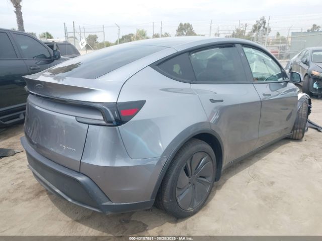 2026 TESLA MODEL Y 7SAYGDEE8TF349829 Photo 3