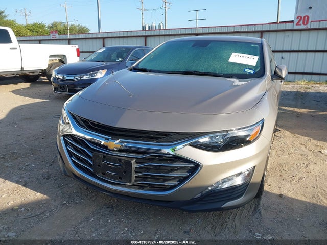 1G1ZD5ST5SF138013 Chevrolet lfv