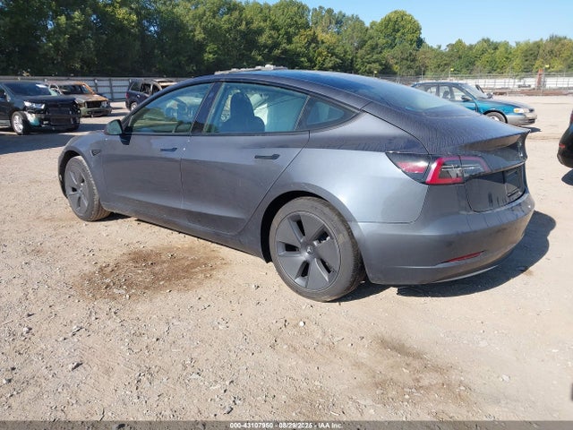 2023 TESLA MODEL 3 5YJ3E1EA4PF569743 Photo 2