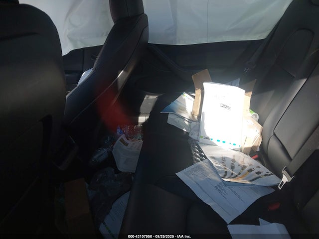 2023 TESLA MODEL 3 5YJ3E1EA4PF569743 Photo 7
