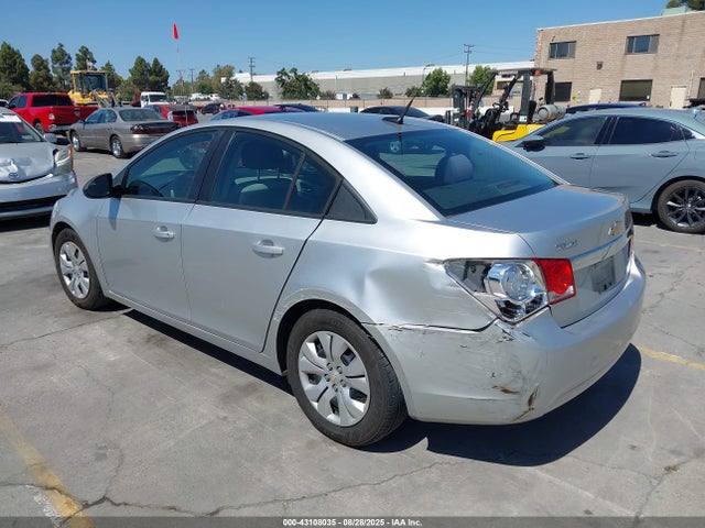 1G1PA5SG0E7301572 Chevrolet lwe