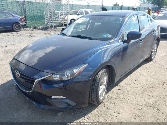 Mazda pe 2014 3MZBM1V77EM111154 Image 2