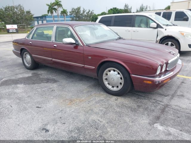 1998 JAGUAR XJ8 SAJKX6243WC838538