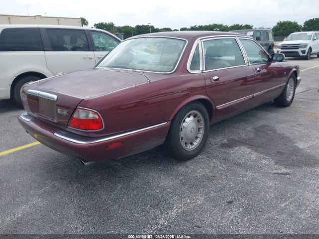 1998 JAGUAR XJ8 SAJKX6243WC838538 Photo 3