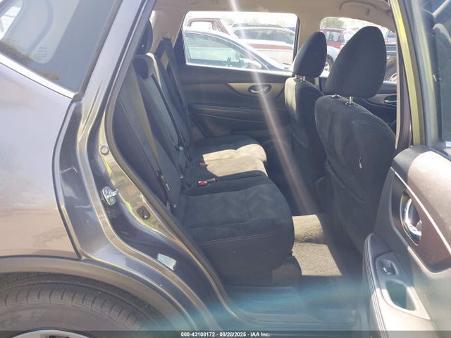 5N1AT2MV3GC921095 Nissan Rogue