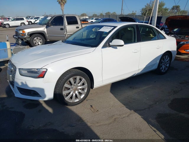 2013 AUDI A4 WAUAFAFL9DN032218 Photo 1