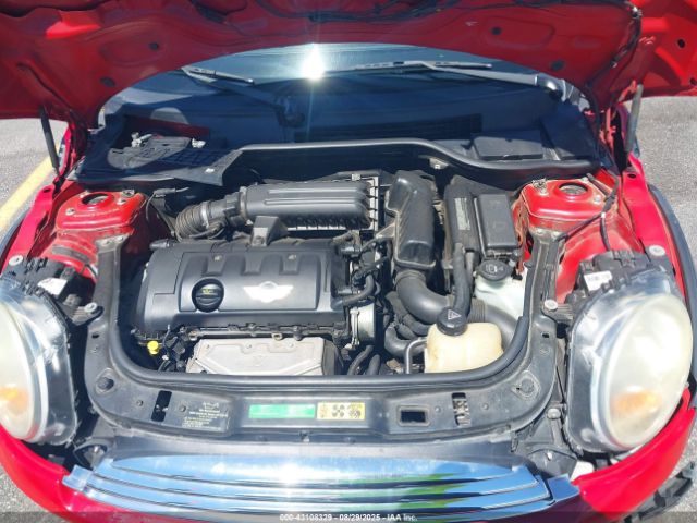 2010 MINI COOPER WMWMF3C51ATZ24310 Photo 9