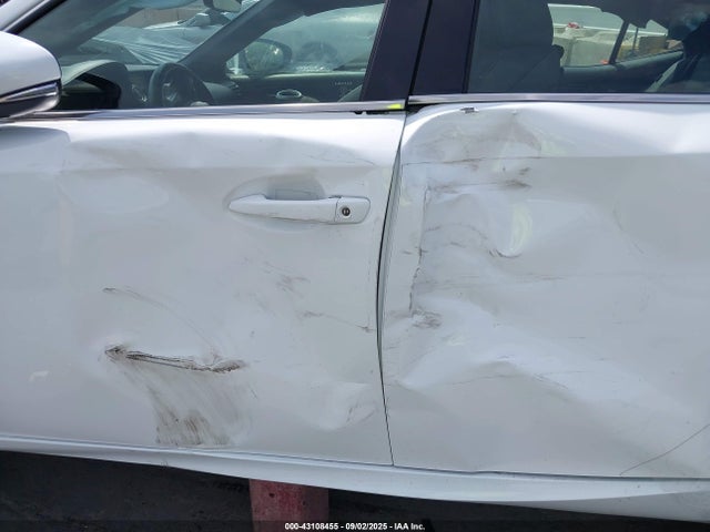 Lexus 8ar-fts 2018 JTHBA1D20J5073234 Image 6