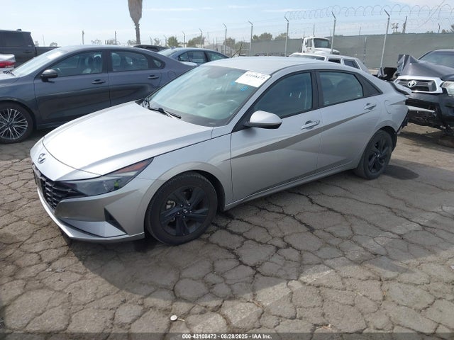43108472 :رقم المزاد ، 5NPLS4AG7MH010673 vin ، 2021 Hyundai Elantra Sel مزاد بيع