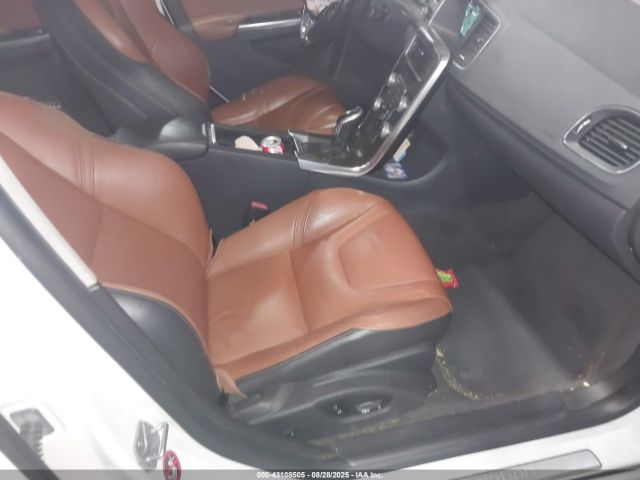 2016 VOLVO S60 INSCRIPTION LYV402FK5GB099370 Photo 4