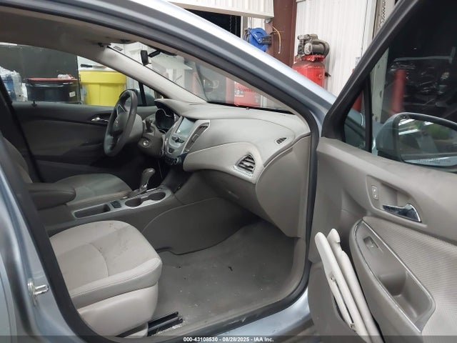 1G1BC5SM8J7139453 Chevrolet le2 -di: direct injection, vvt: variable valve timing, gen, alum