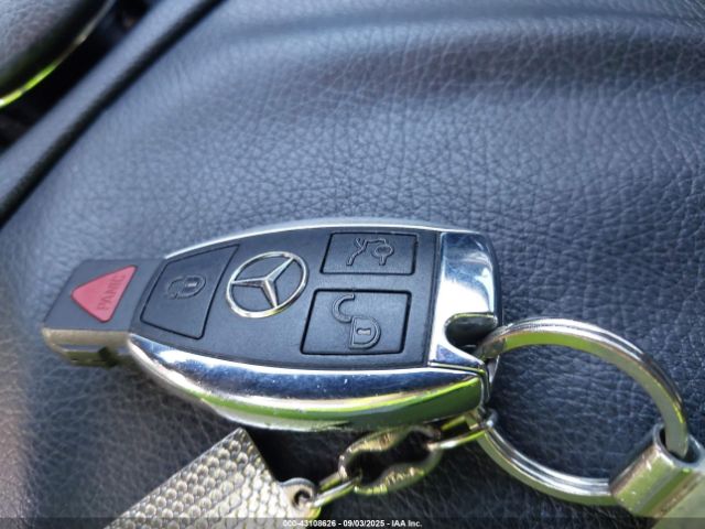 2011 MERCEDES-BENZ S 550 WDDNG8GB1BA409344 Photo 10