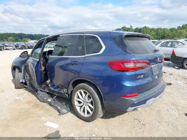 2020 BMW X5 5UXCR6C07L9B87353 Photo 2
