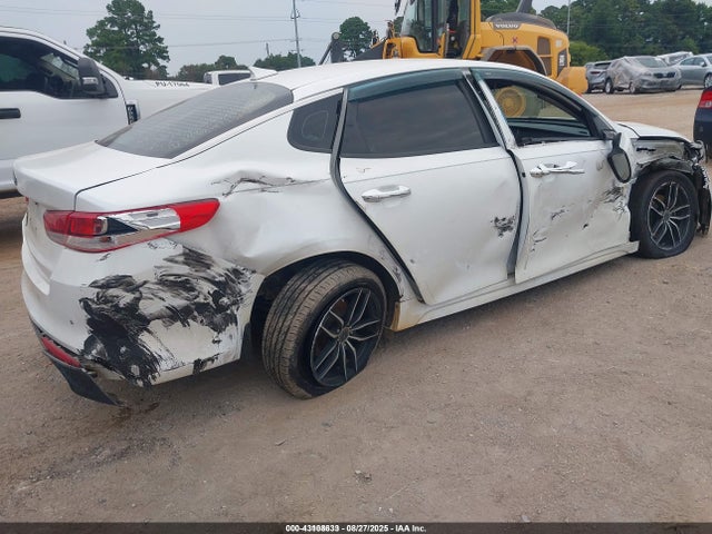 5XXGT4L34JG272053 KIA gdi