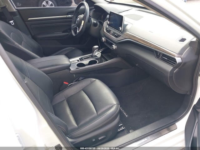 1N4BL4FW3LC272084 Nissan Altima
