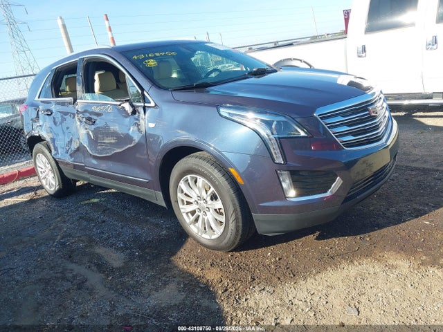 2018 CADILLAC XT5 1GYKNARSXJZ201626 Photo 0