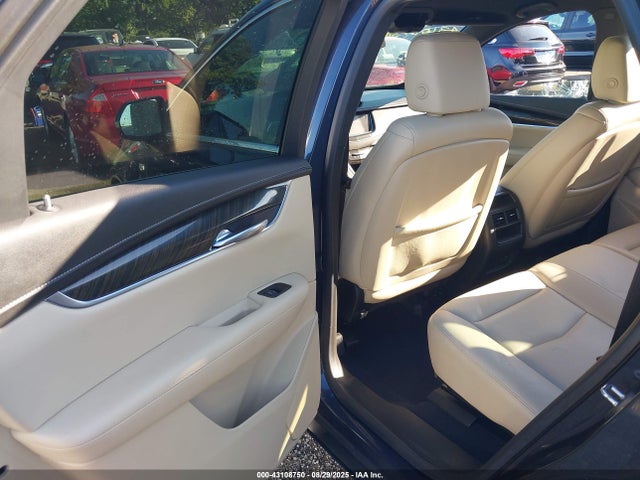 2018 CADILLAC XT5 1GYKNARSXJZ201626 Photo 7