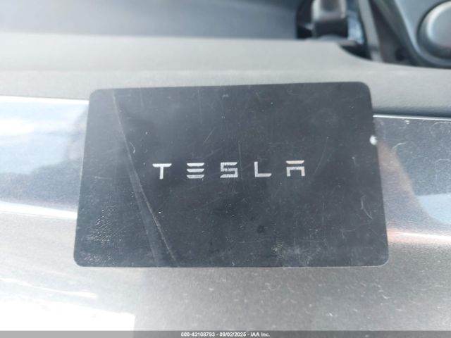 2023 TESLA MODEL 3 5YJ3E1EA8PF685768 Photo 10