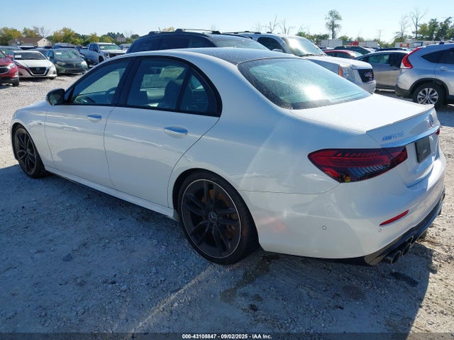 W1KZF6BB1NB086413 Mercedes-Benz m256