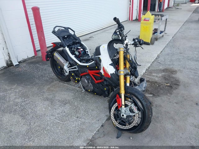 2019 DUCATI MULTISTRADA ZDMAAEKW0KB007767