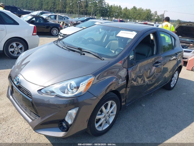 JTDKDTB36F1110155 Toyota 1nz-fxe+1lm