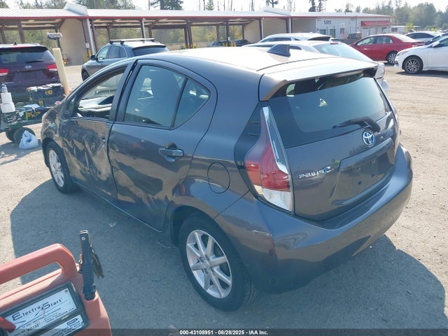 JTDKDTB36F1110155 Toyota 1nz-fxe+1lm