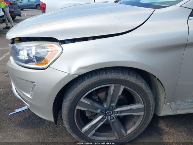 2017 VOLVO XC60 YV440MDR6H2211623 Photo 5