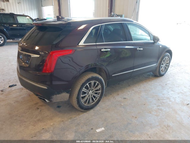 2018 CADILLAC XT5 1GYKNDRS6JZ186883 Photo 3