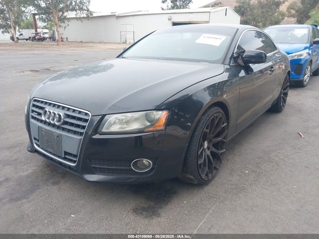 2011 AUDI A5 WAUCFAFR1BA033641 Photo 1