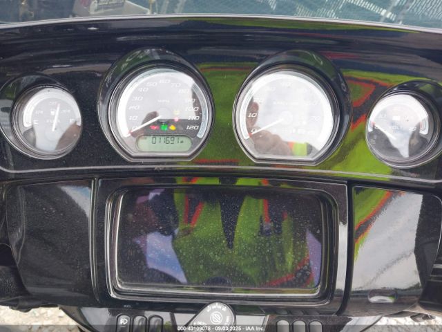 2022 HARLEY-DAVIDSON FLHTK 1HD1KEF11NB618286 Photo 6