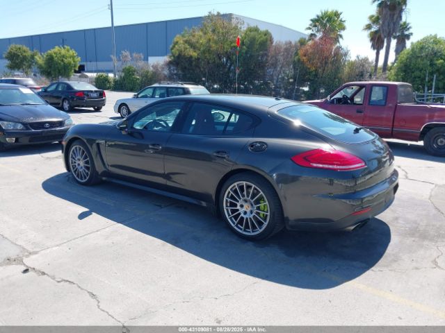 2015 PORSCHE PANAMERA E-HYBRID WP0AD2A77FL041409 Photo 2