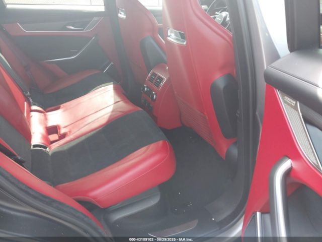 2021 JAGUAR F-PACE SADCZ2EE9MA675076 Photo 7