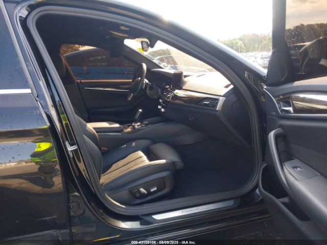 2019 BMW 530I WBAJA7C54KWW08134 Photo 4