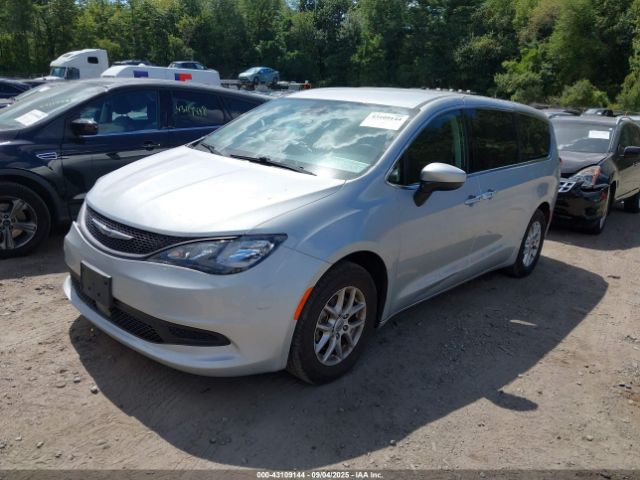 2023 CHRYSLER VOYAGER 2C4RC1CG7PR613570 Photo 1