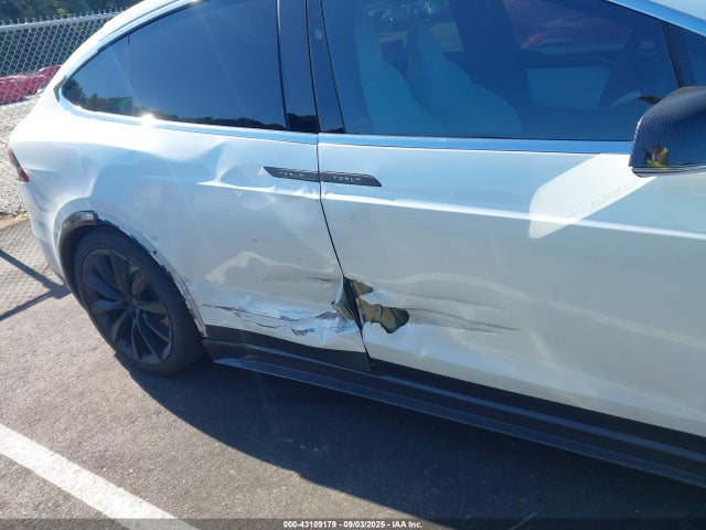 5YJXCBE29JF141230 Tesla Model X 100d/75d/p100d