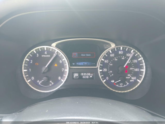 43109215 :رقم المزاد ، 5N1AL0MM3DC338758 vin ، 2013 Infiniti Jx35 مزاد بيع