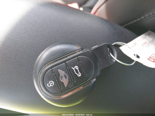 2015 MINI HARDTOP WMWXM5C59F3A60681 Photo 10