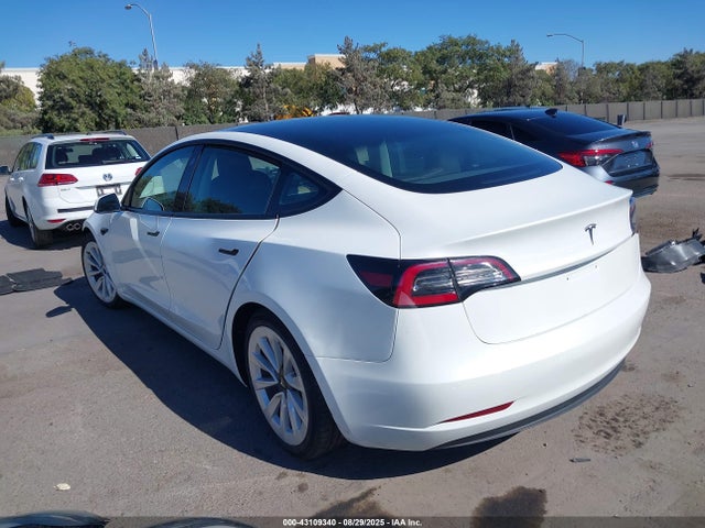 2022 TESLA MODEL 3 5YJ3E1EA9NF177029 Photo 2