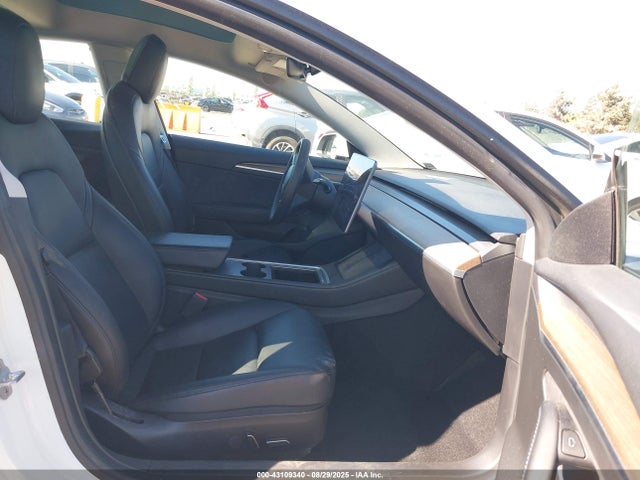 2022 TESLA MODEL 3 5YJ3E1EA9NF177029 Photo 4