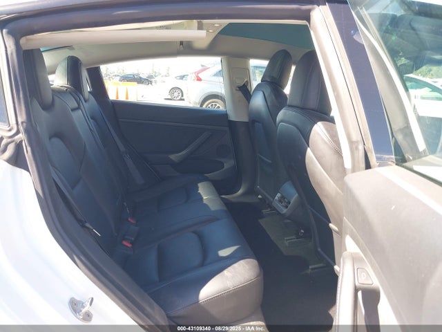 2022 TESLA MODEL 3 5YJ3E1EA9NF177029 Photo 7