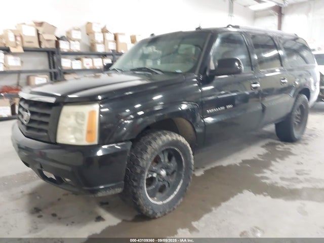 2004 CADILLAC ESCALADE ESV 3GYFK66N14G238364 Photo 1