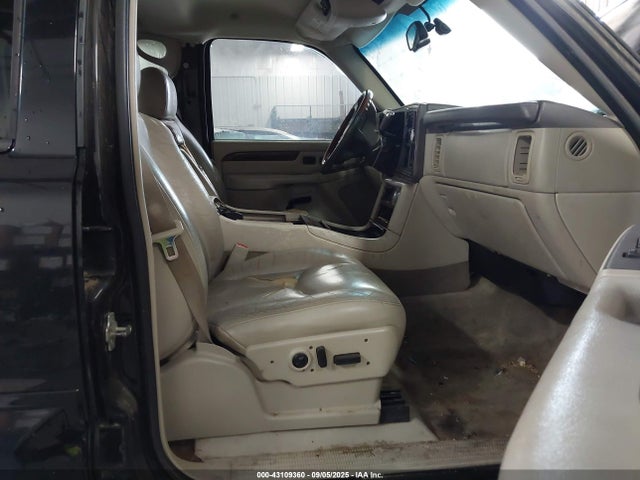 2004 CADILLAC ESCALADE ESV 3GYFK66N14G238364 Photo 4
