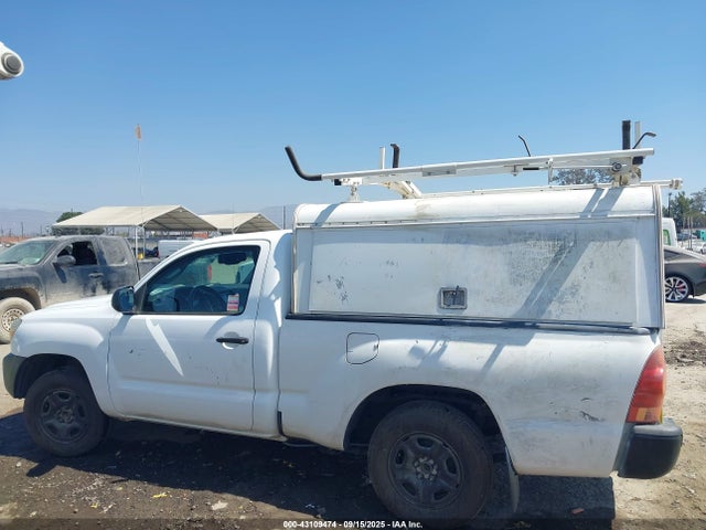 Toyota 2tr-fe 2014 5TFNX4CN7EX034208 Image 14