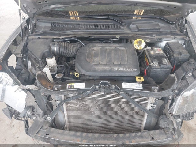 2C4RDGEG4JR205869 Dodge Grand Caravan
